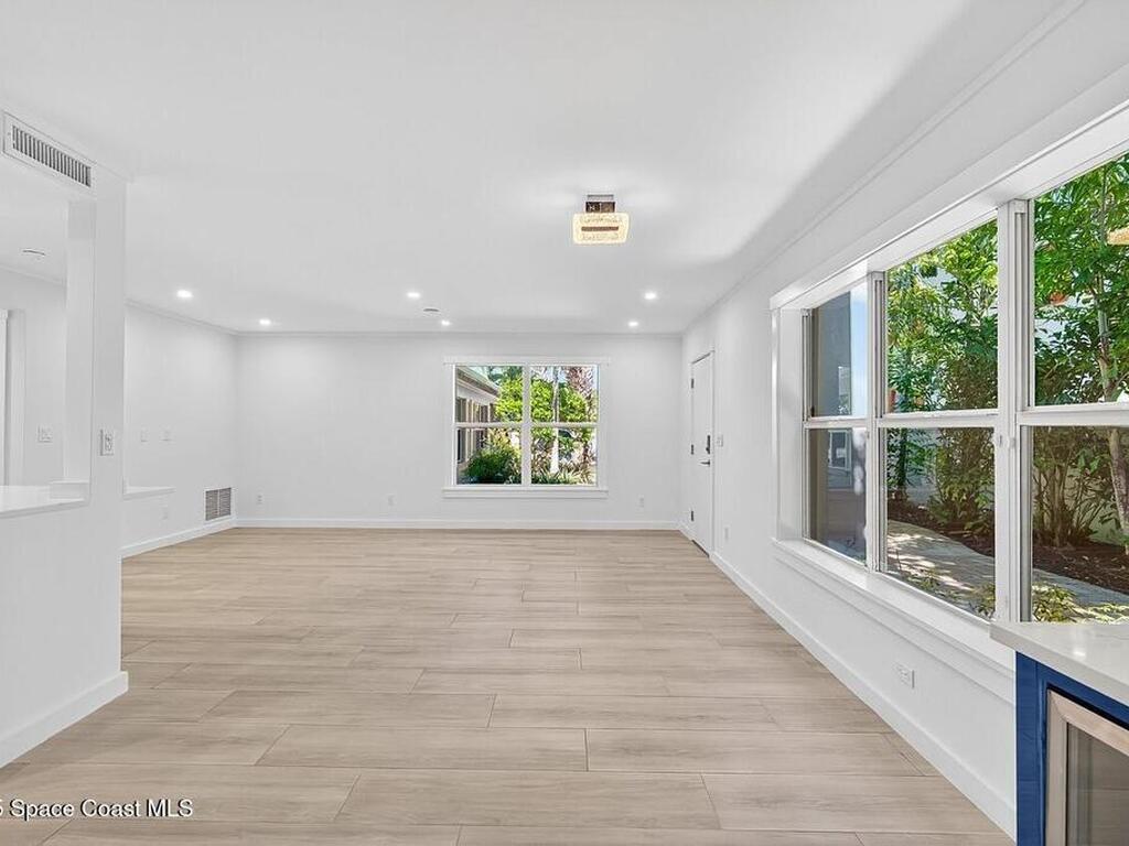 924 Coquina Lane, Vero Beach, FL 32963