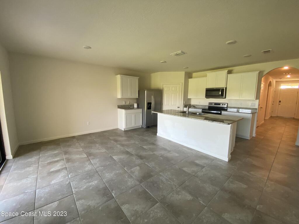 510 Old Country Road, Palm Bay, FL 32909