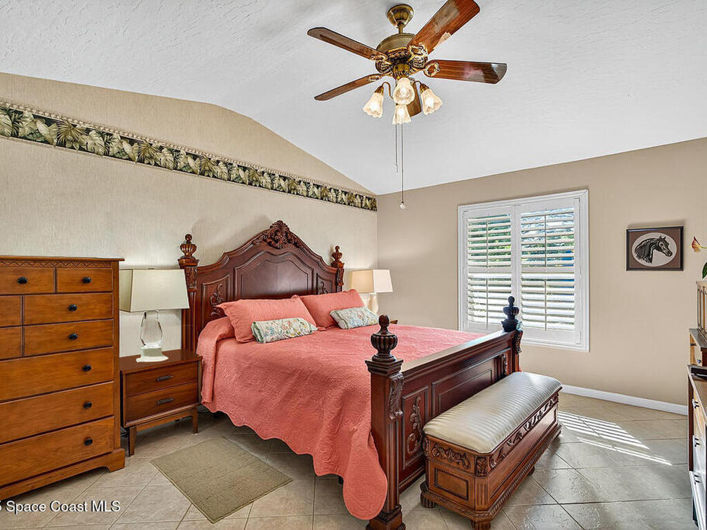 482 Arbor Street, Sebastian, FL 32958