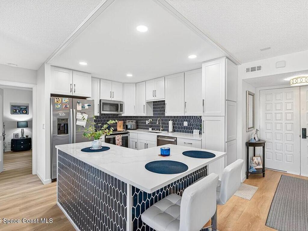 1800 SE Saint Lucie Boulevard, Stuart, FL 34996