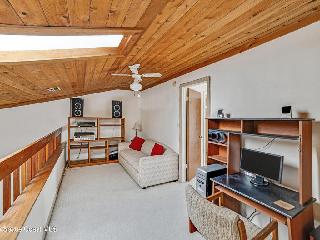 305 Taft Avenue, Cocoa Beach, FL 32931