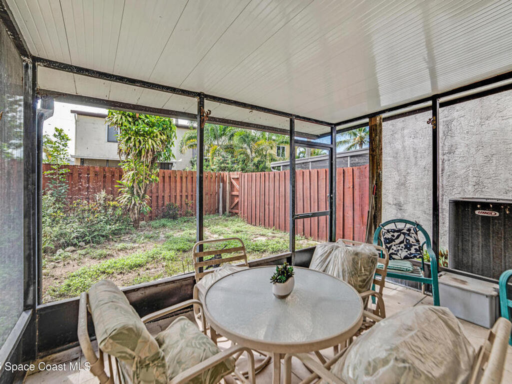 305 Taft Avenue, Cocoa Beach, FL 32931