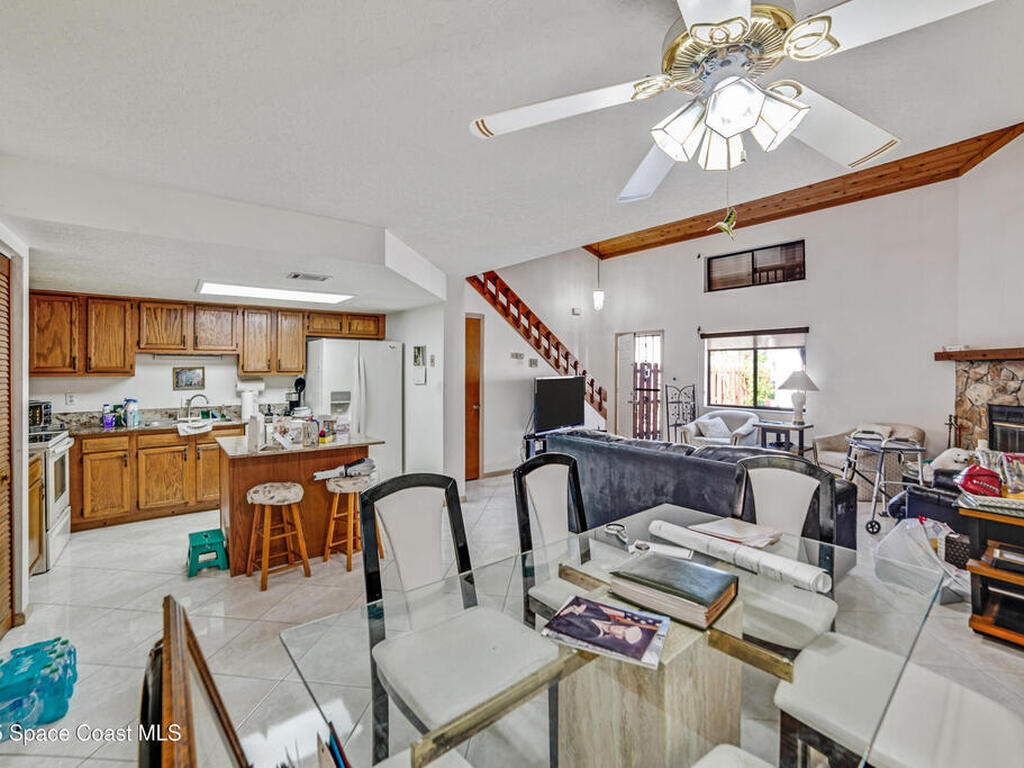 305 Taft Avenue, Cocoa Beach, FL 32931