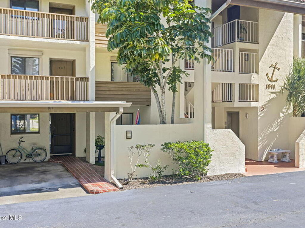 1611 Minutemen Causeway, Cocoa Beach, FL 32931