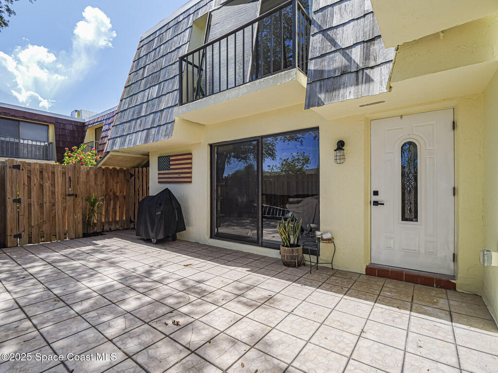 1170 6th Ave, Vero Beach, FL 32960