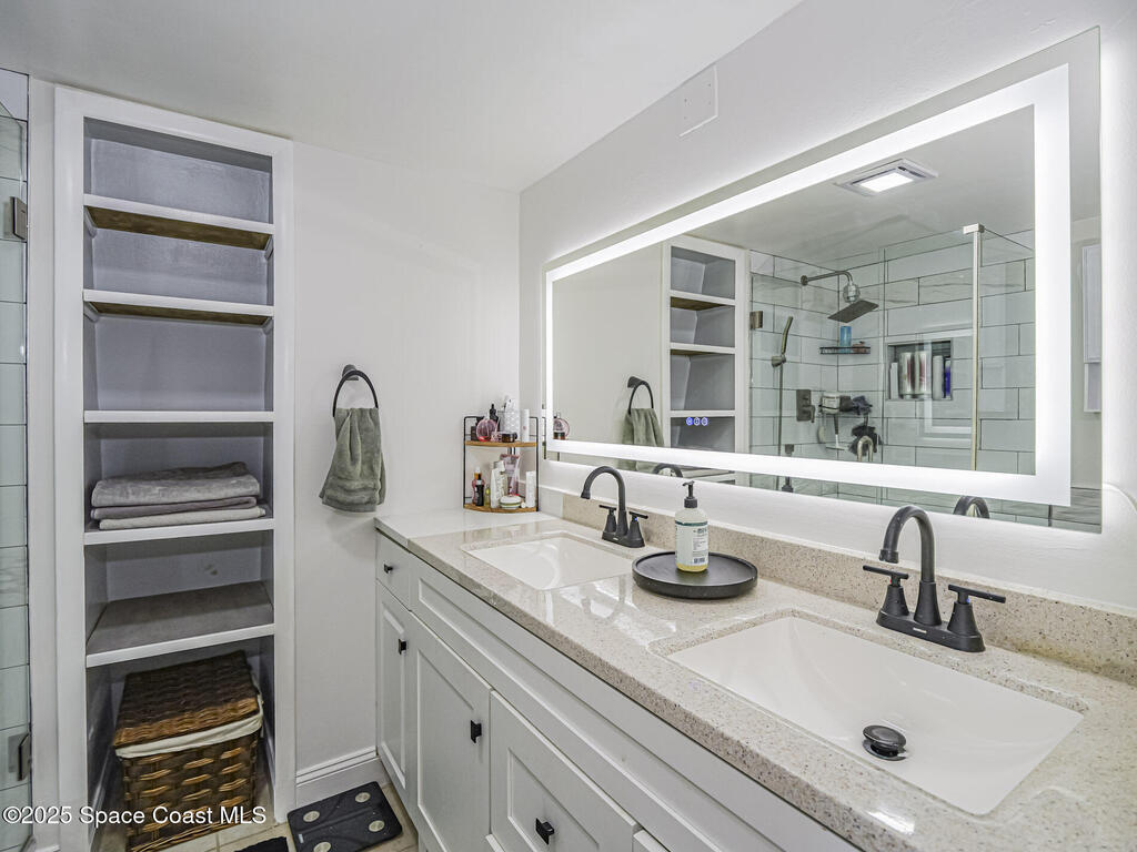 1170 6th Ave, Vero Beach, FL 32960