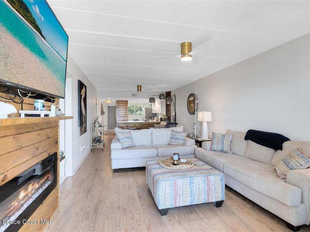 3901 Dixie Highway, Palm Bay, FL 32905