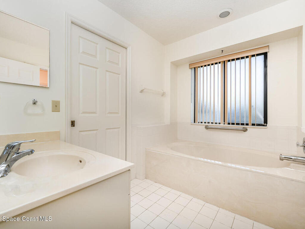 1652 Independence Avenue, Suntree, FL 32940