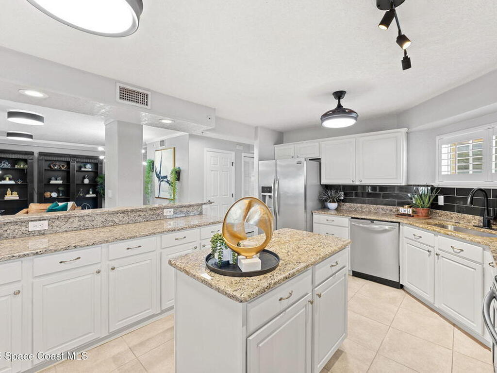 1493 S Atlantic Avenue, Cocoa Beach, FL 32931