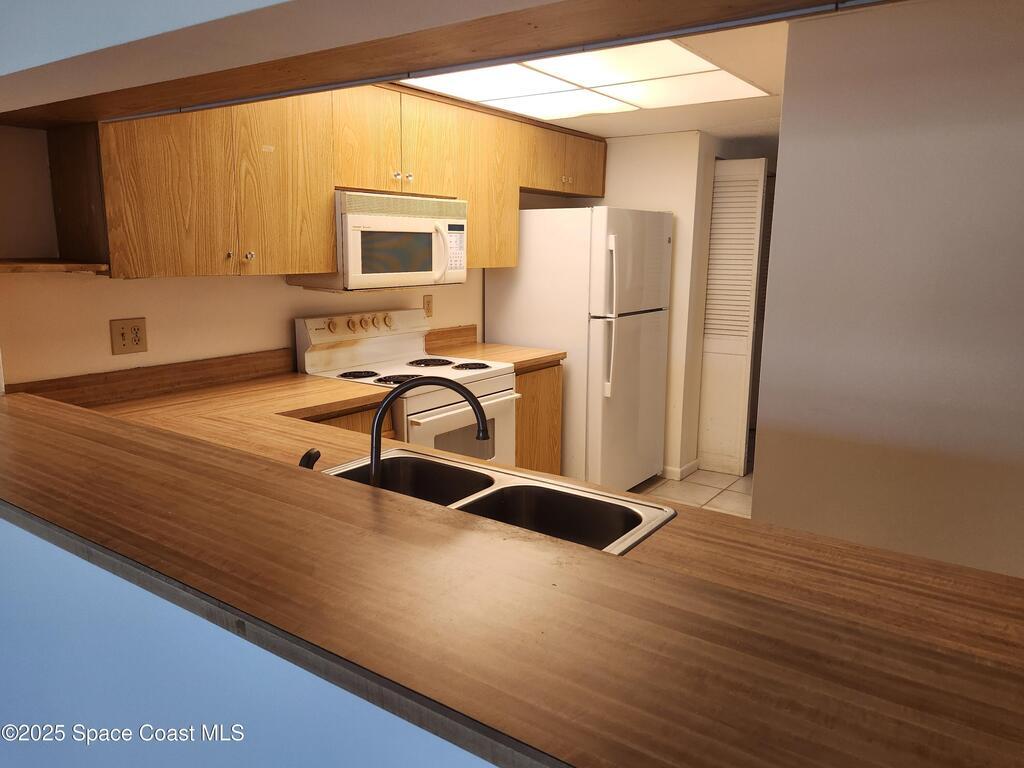 3165 N Atlantic Avenue, Cocoa Beach, FL 32931