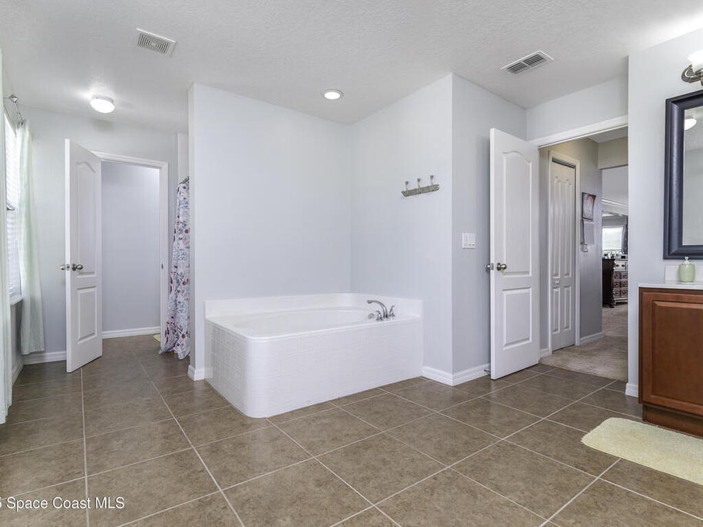 1972 Snapdragon Drive, Palm Bay, FL 32907