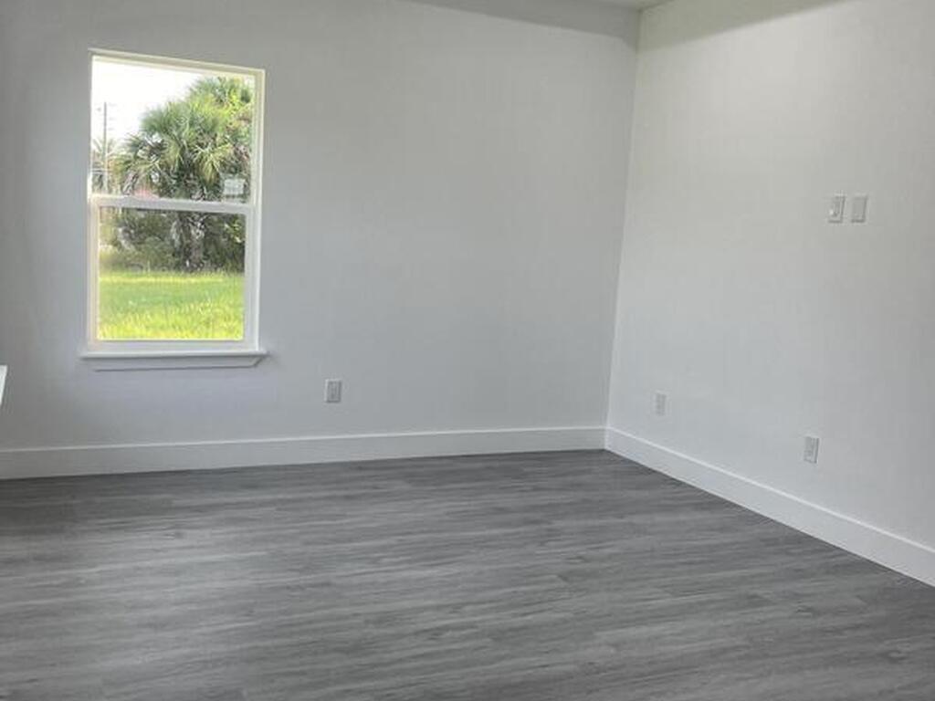 200 Farley Street, Palm Bay, FL 32908