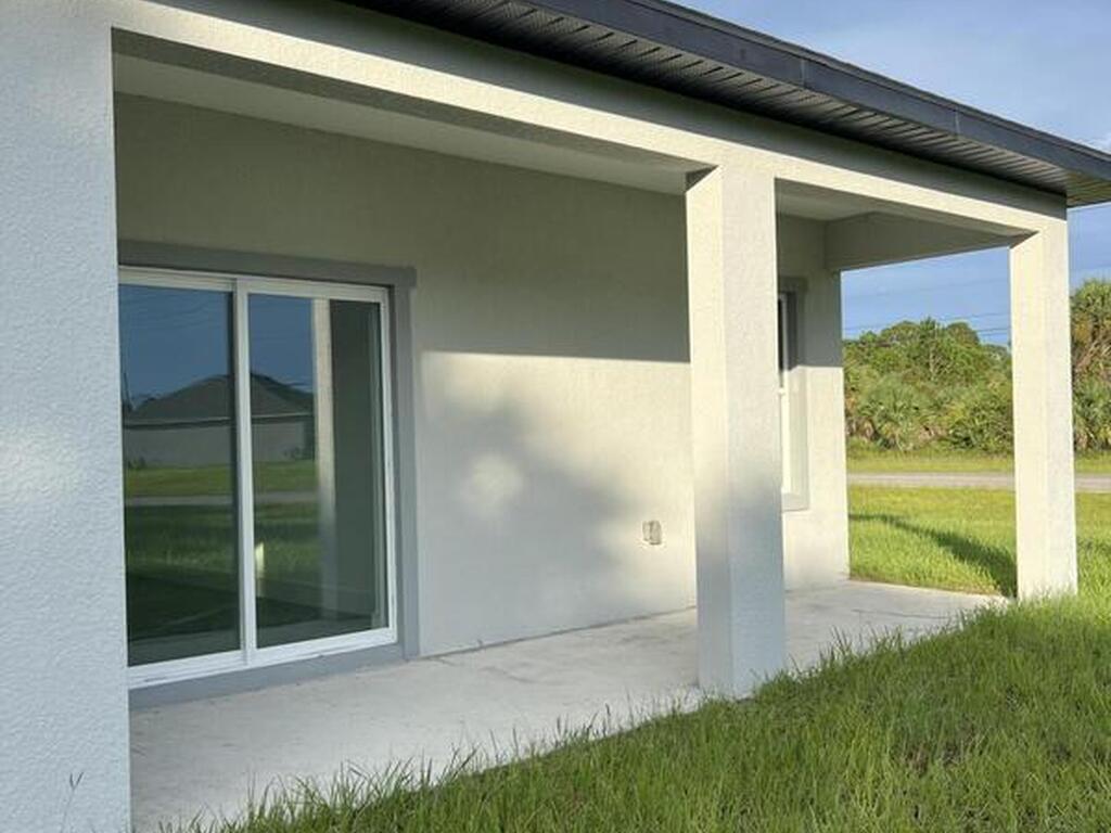 200 Farley Street, Palm Bay, FL 32908