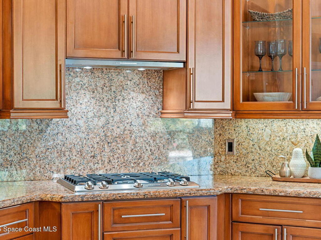 618 Deerhurst Drive, Suntree, FL 32940