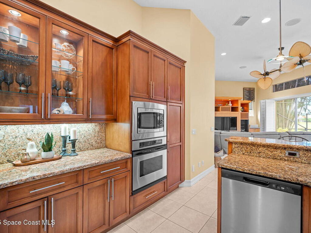 618 Deerhurst Drive, Suntree, FL 32940