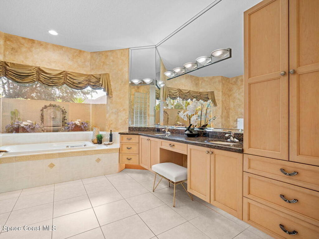 618 Deerhurst Drive, Suntree, FL 32940