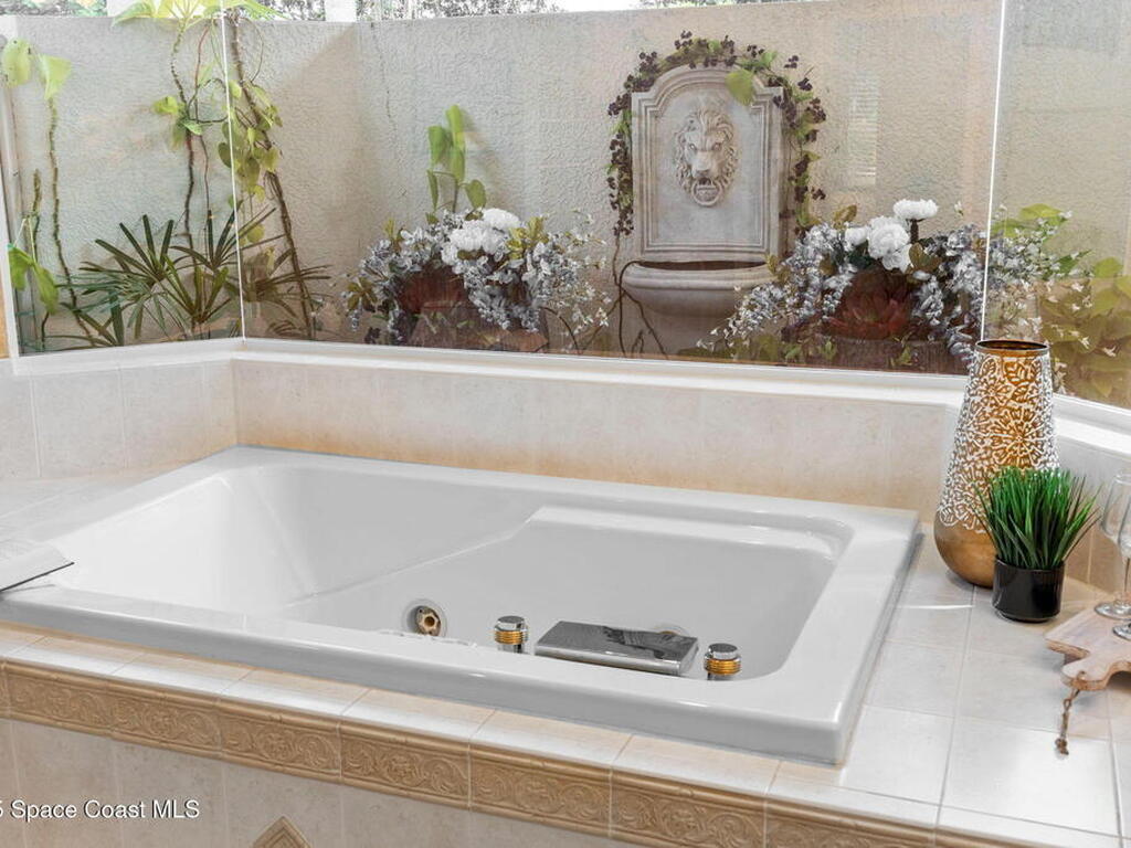 618 Deerhurst Drive, Suntree, FL 32940