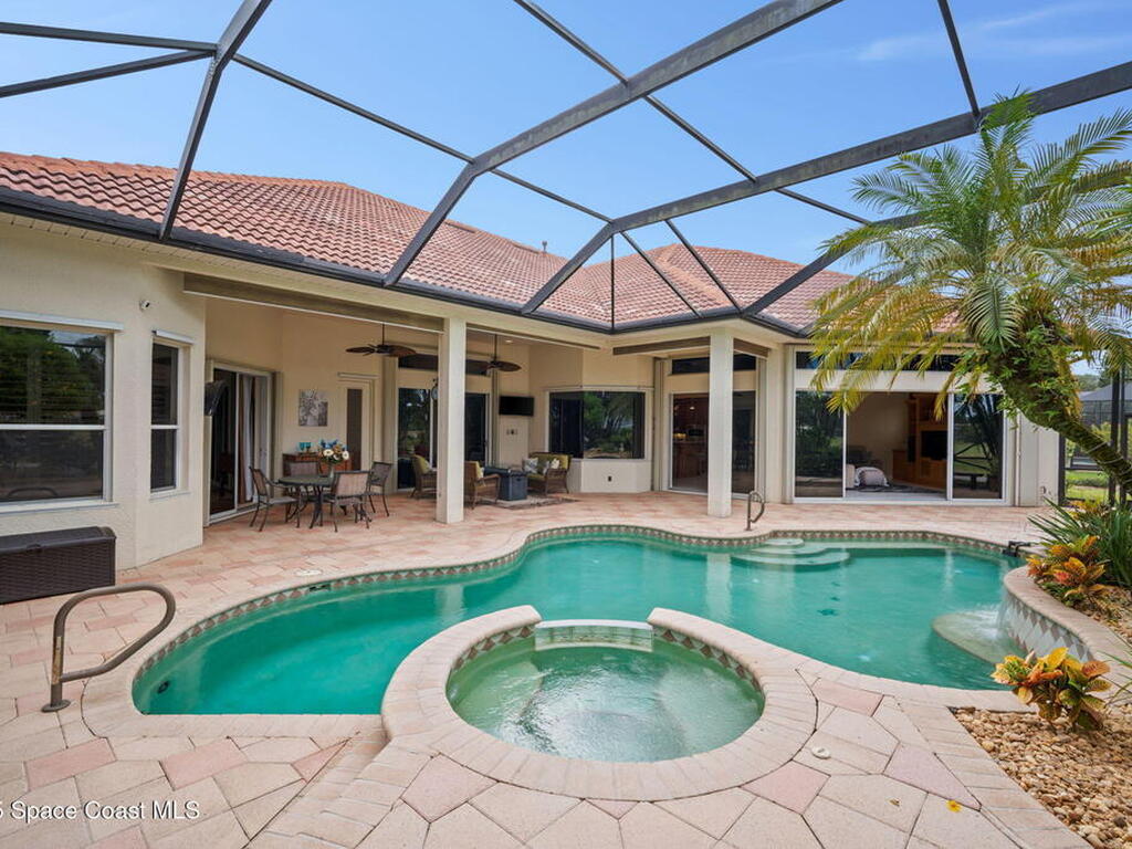 618 Deerhurst Drive, Suntree, FL 32940