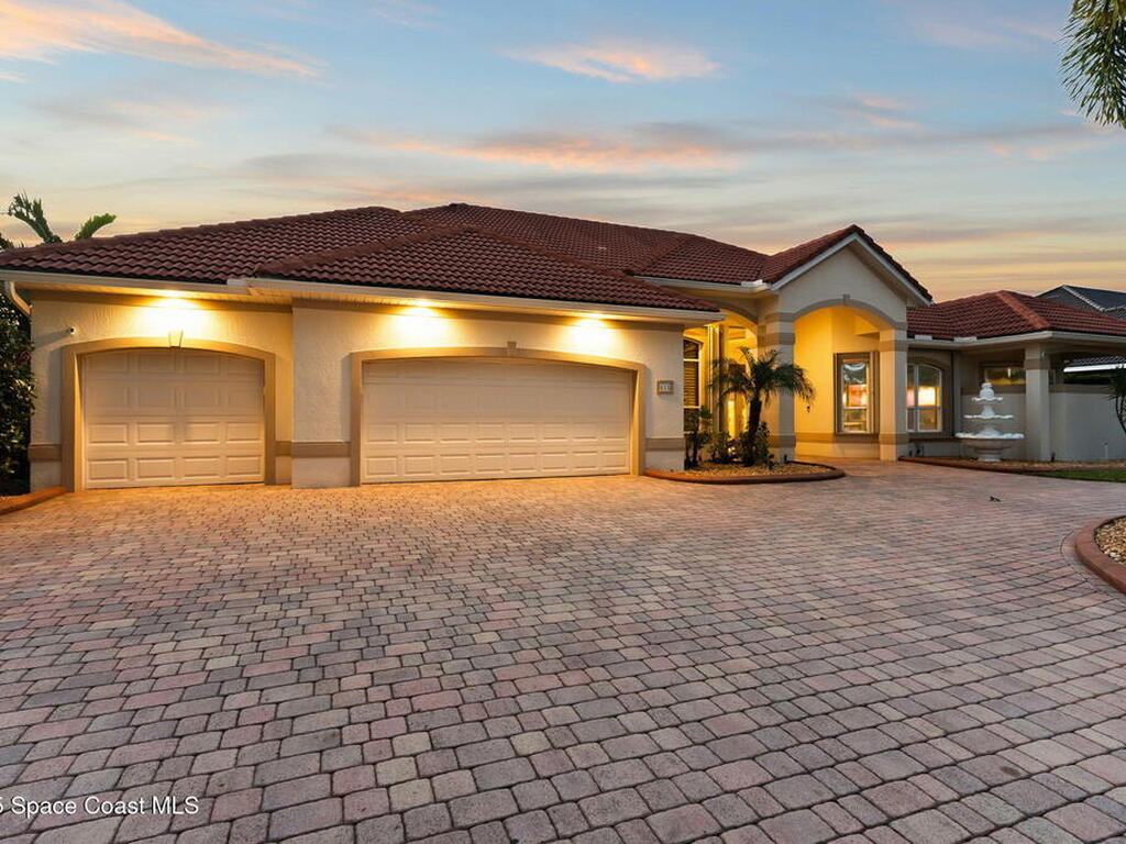 618 Deerhurst Drive, Suntree, FL 32940