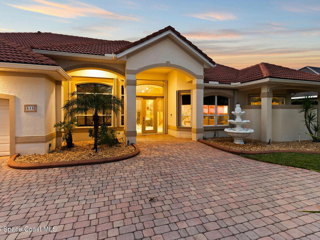 618 Deerhurst Drive, Suntree, FL 32940