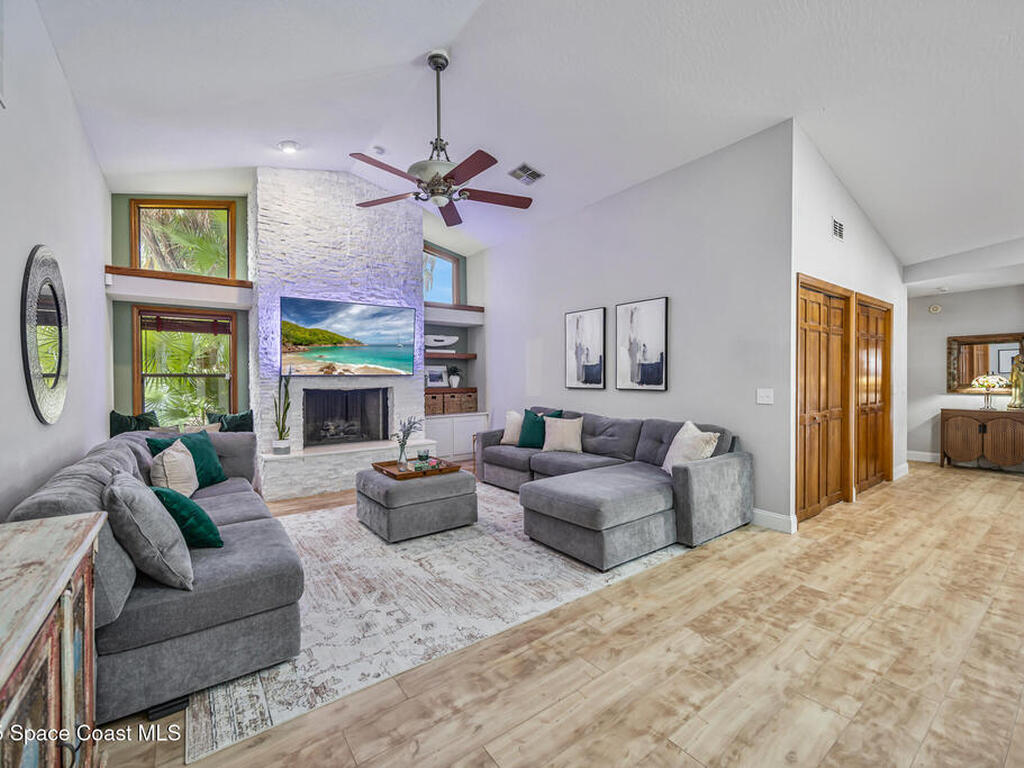 1254 Silver Lake Drive, Melbourne, FL 32940