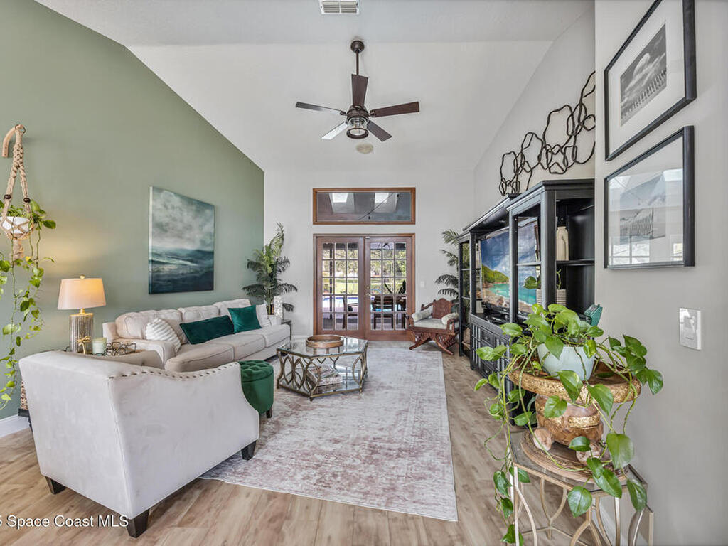 1254 Silver Lake Drive, Melbourne, FL 32940