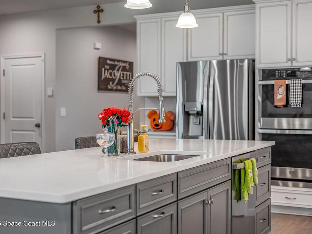 6765 Canterbridge Drive, Vero Beach, FL 32967