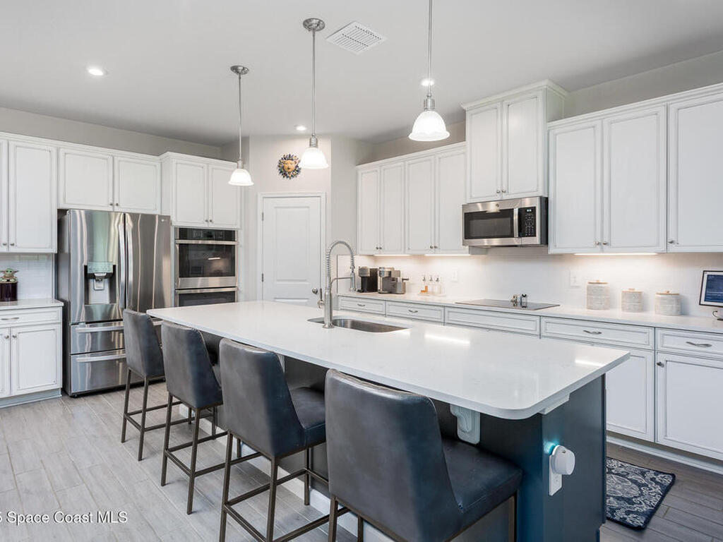 6765 Canterbridge Drive, Vero Beach, FL 32967