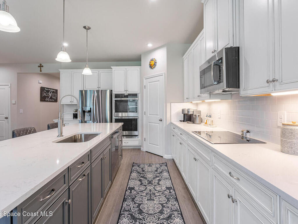 6765 Canterbridge Drive, Vero Beach, FL 32967