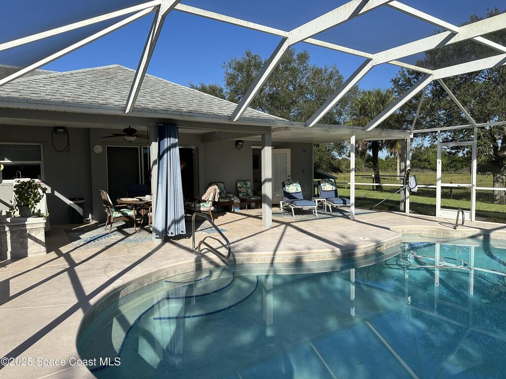 9225 Private Lane, Palm Bay, FL 32909