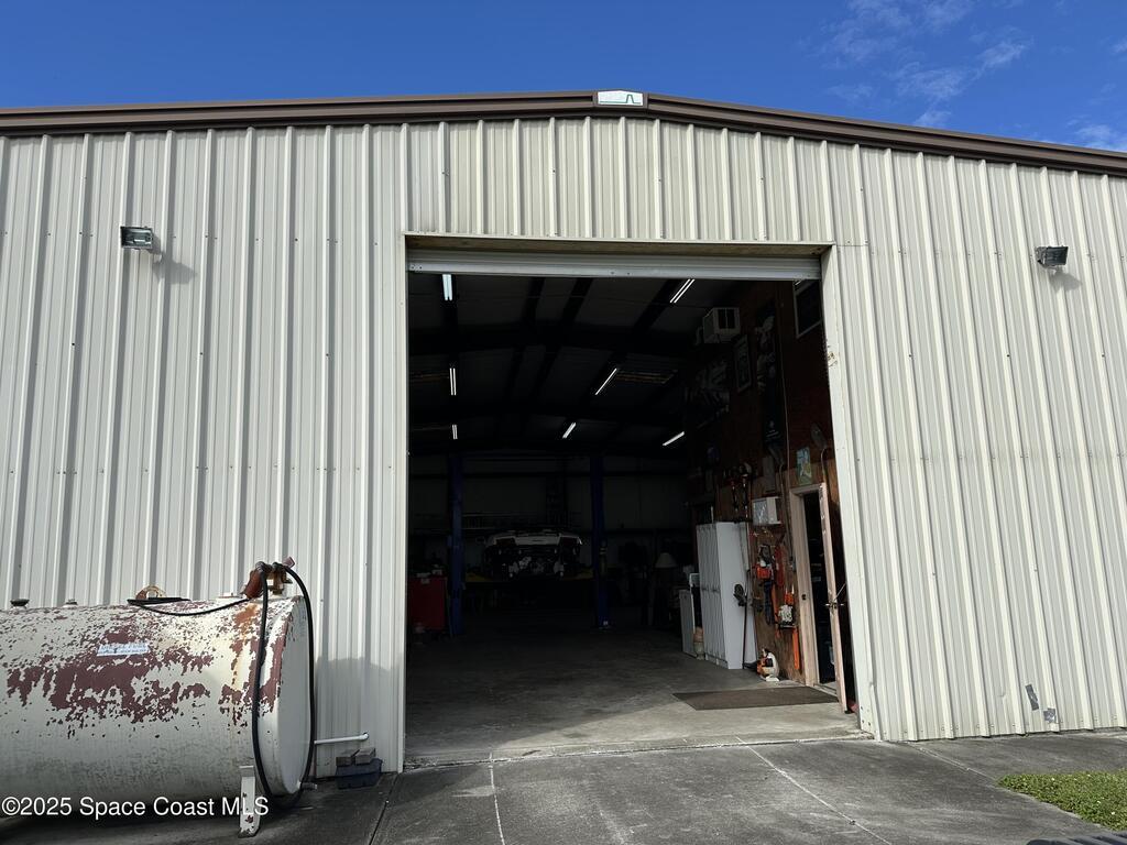 9225 Private Lane, Palm Bay, FL 32909