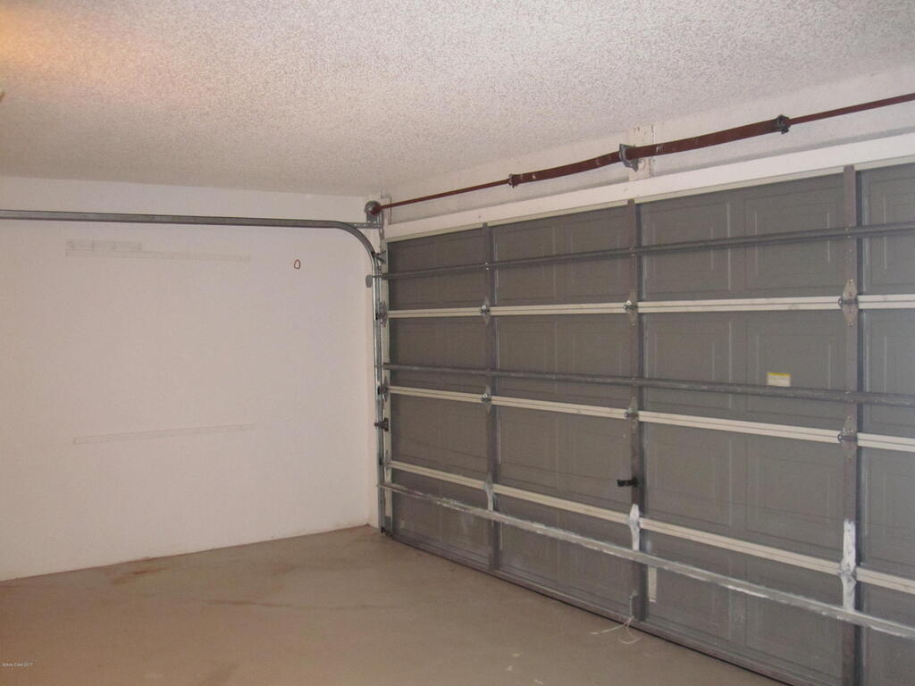 171 Americana Boulevard, Palm Bay, FL 32907