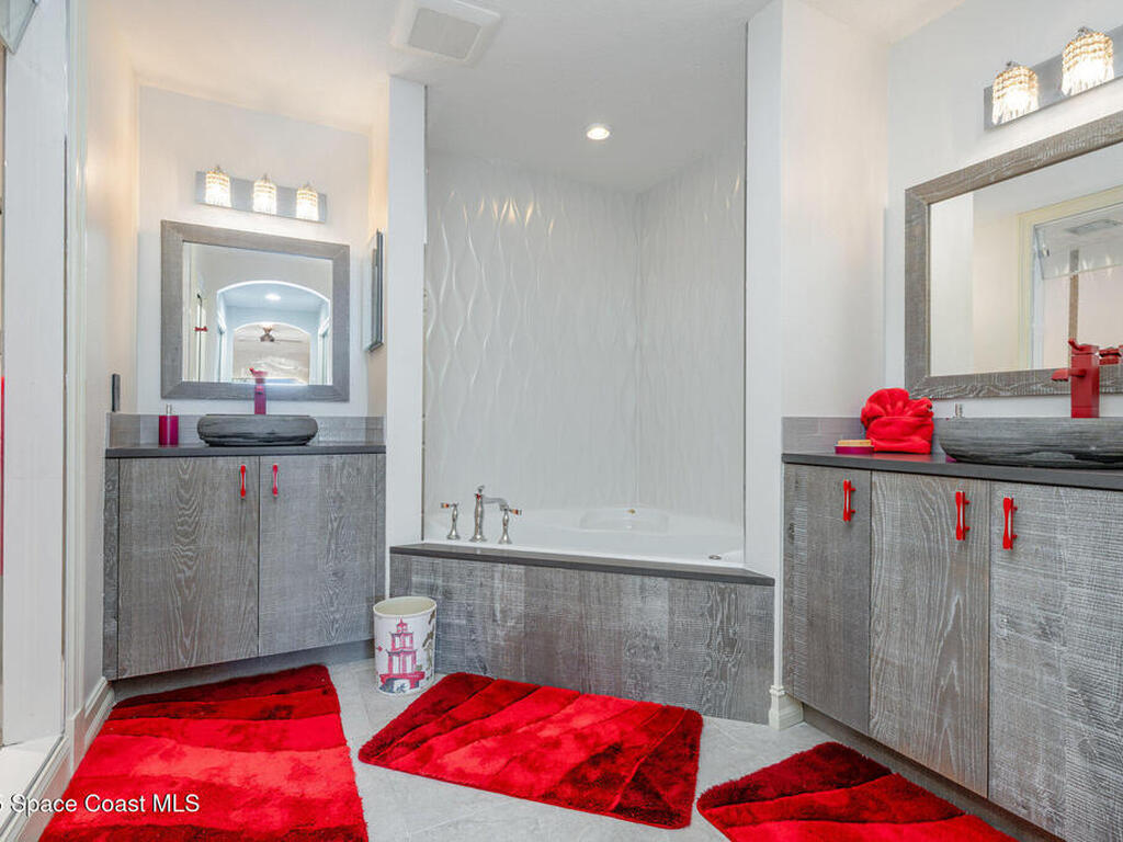 29 Riverside Drive, Cocoa, FL 32922