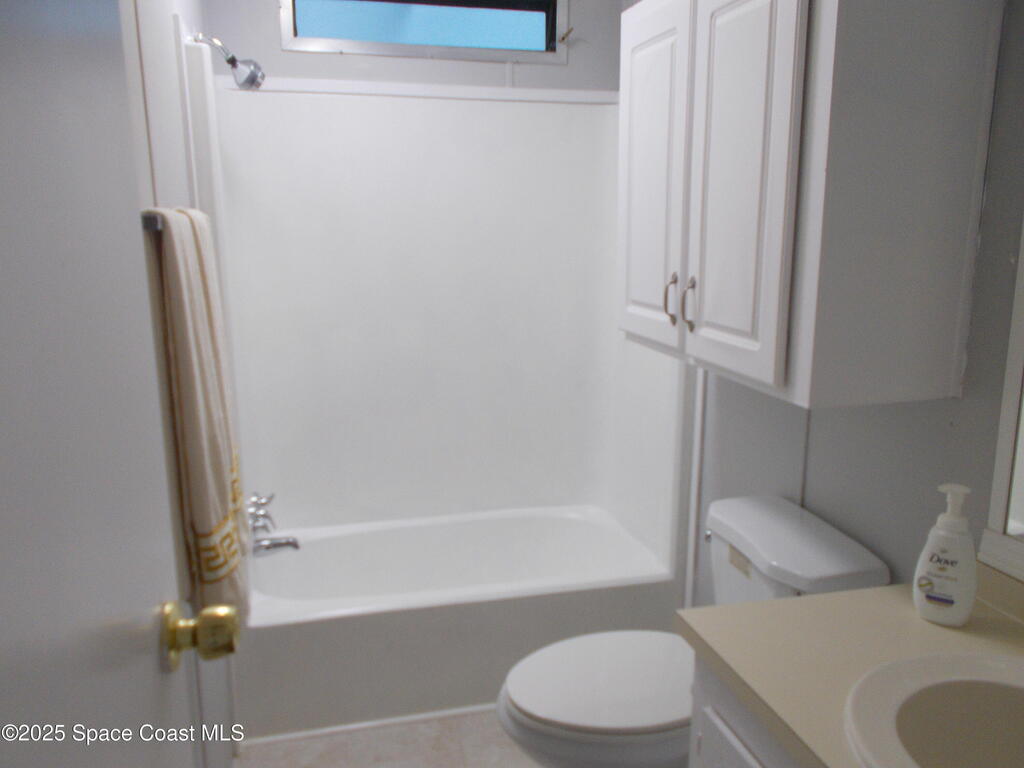 836 Hyacinth Circle, Barefoot Bay, FL 32976