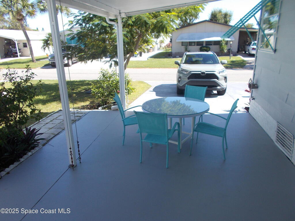 836 Hyacinth Circle, Barefoot Bay, FL 32976