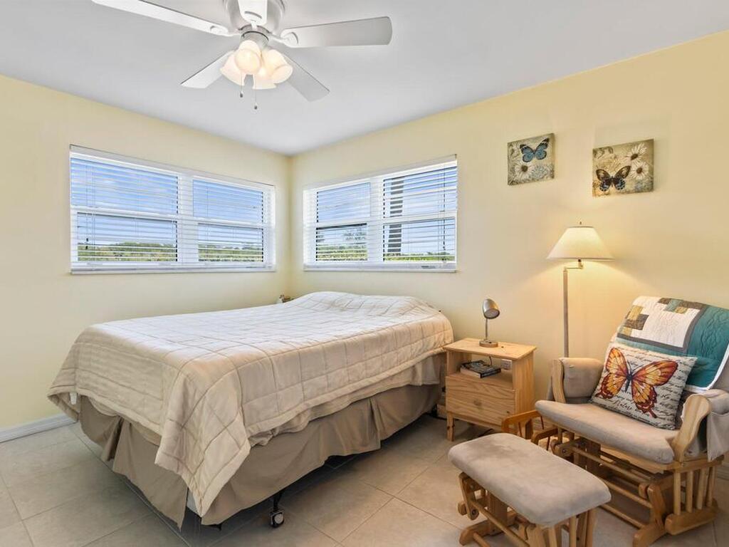 2800 Indian River Boulevard, Vero Beach, FL 32960