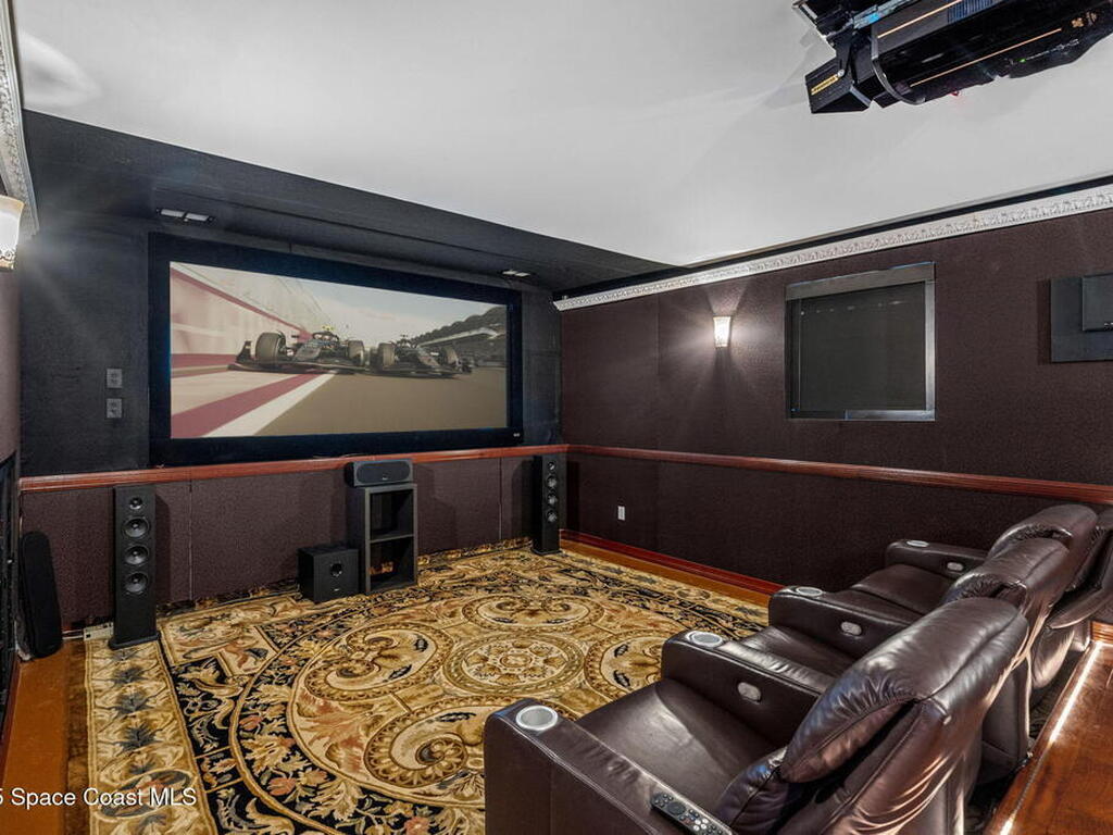 121 S Twin Lakes Road, Cocoa, FL 32926