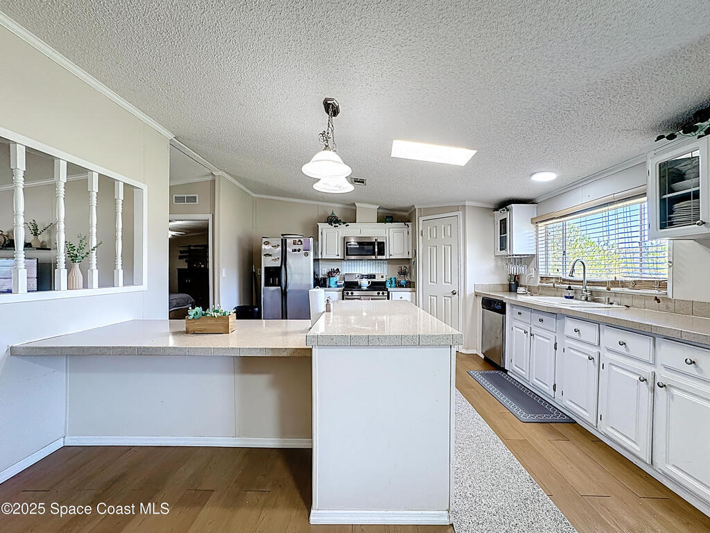 5175 Topeka Avenue, St. Cloud, FL 34773