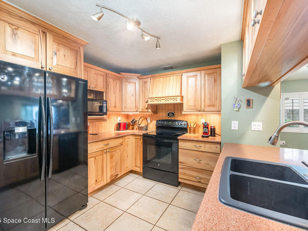 8743 Seagrape Court, Cape Canaveral, FL 32920