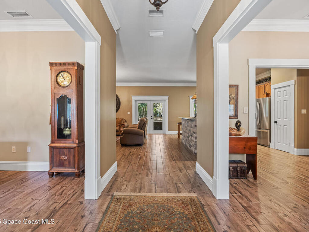 5495 Pine Street, Cocoa, FL 32927