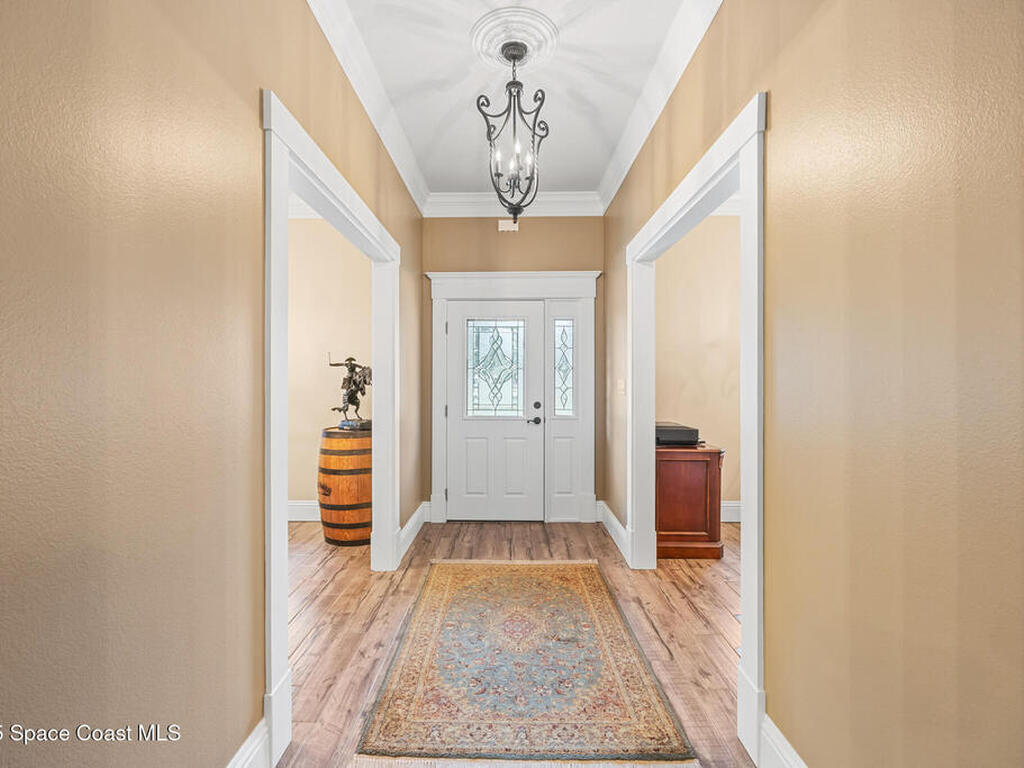 5495 Pine Street, Cocoa, FL 32927