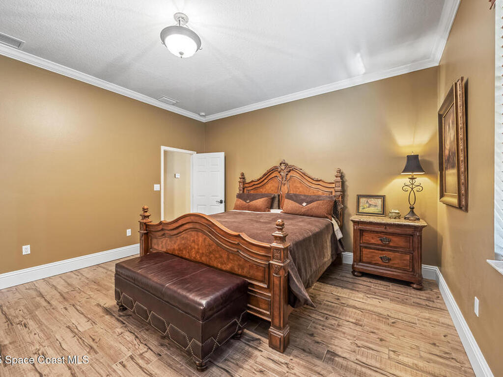 5495 Pine Street, Cocoa, FL 32927