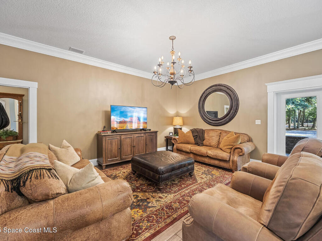 5495 Pine Street, Cocoa, FL 32927