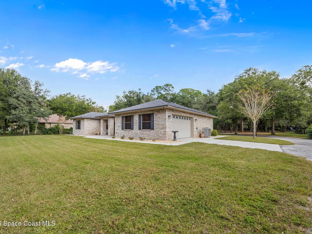 5495 Pine Street, Cocoa, FL 32927