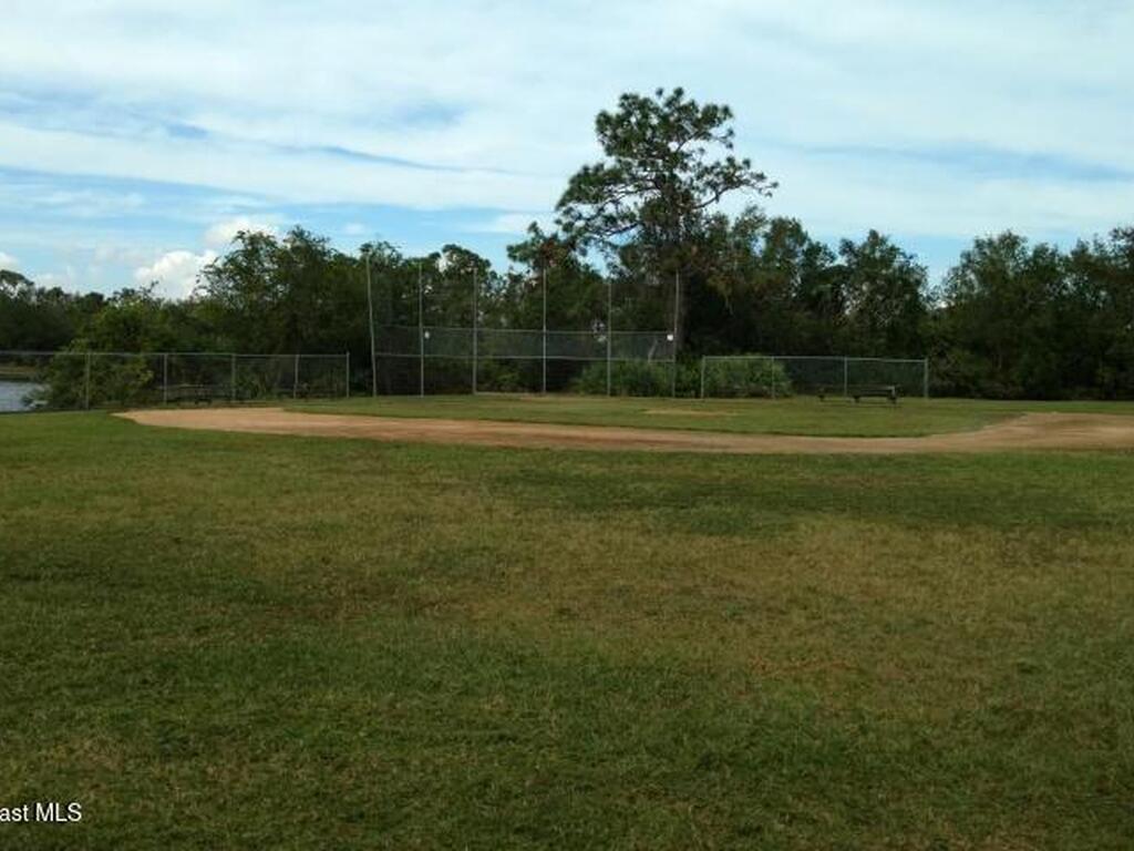 3575 Heartwood Lane, Melbourne, FL 32934