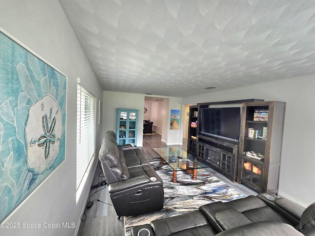 501 E Fee Avenue, Melbourne, FL 32901