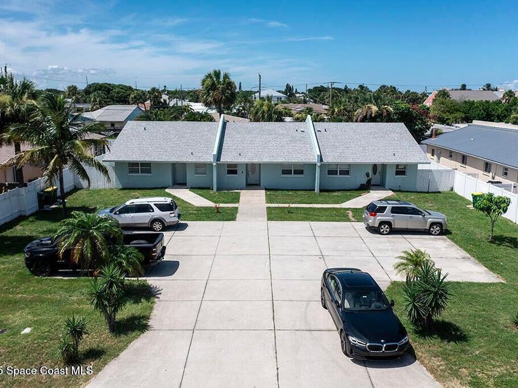 212 Cleveland Avenue, Cocoa Beach, FL 32931