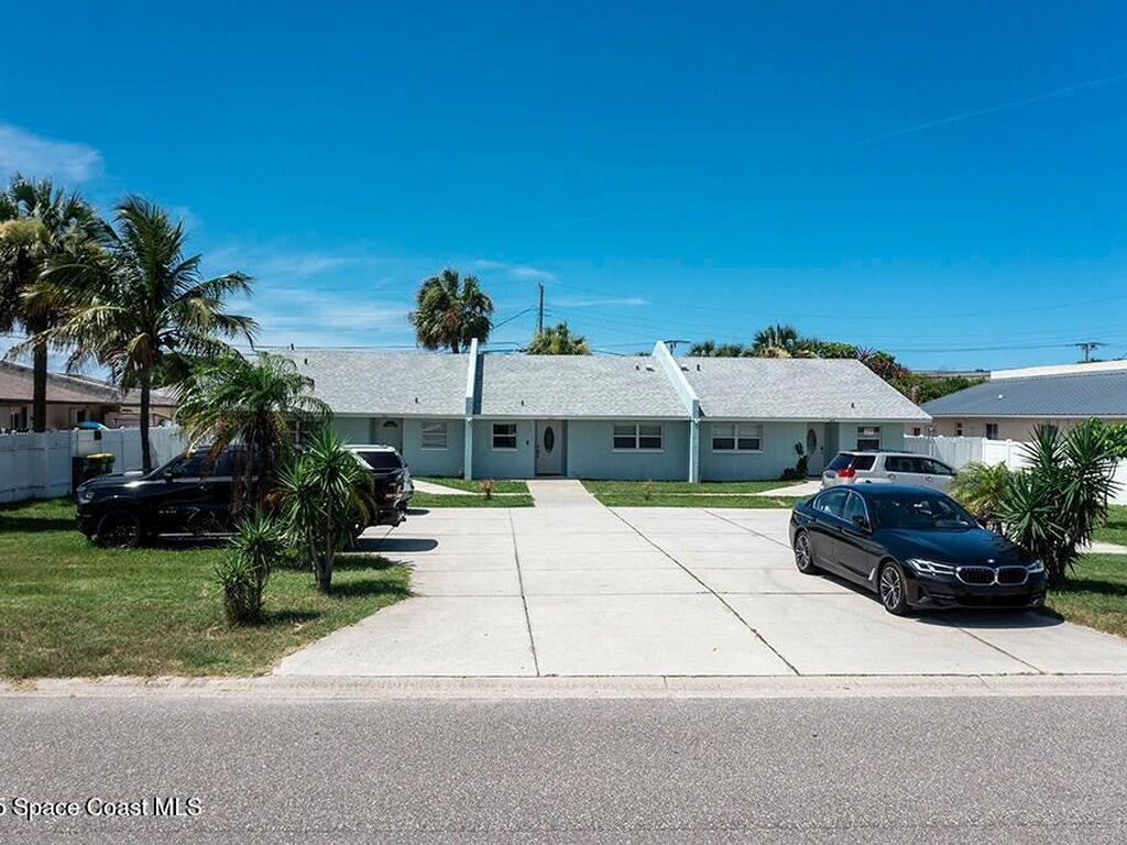 212 Cleveland Avenue, Cocoa Beach, FL 32931