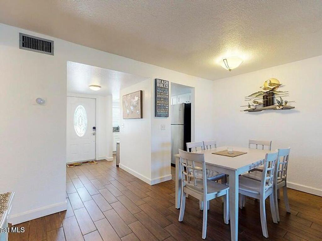 212 Cleveland Avenue, Cocoa Beach, FL 32931