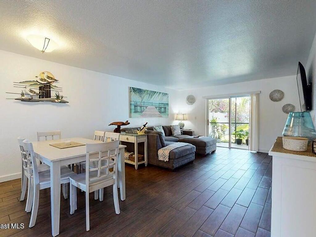 212 Cleveland Avenue, Cocoa Beach, FL 32931